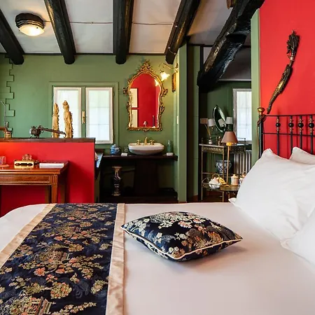 Hotel La Bursch 4*